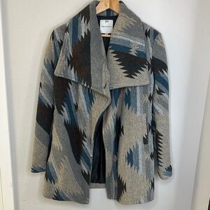 Thread & Supply Gray and Blue Geometric Cape Coat